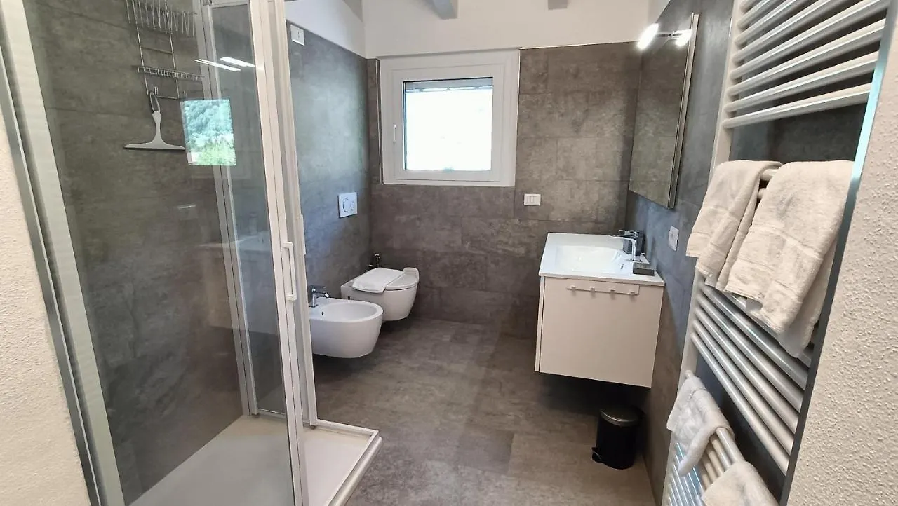 Margherite - Larihome A36 Dongo Italien
